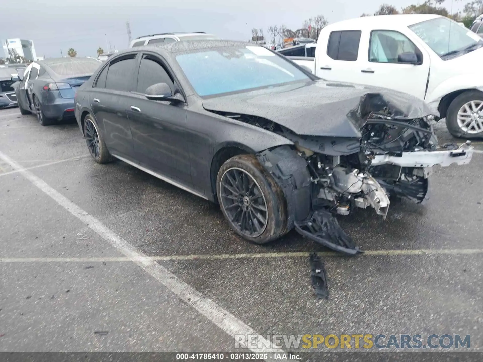 1 Photograph of a damaged car W1K6G6DB8PA216371 MERCEDES-BENZ S 500 2023