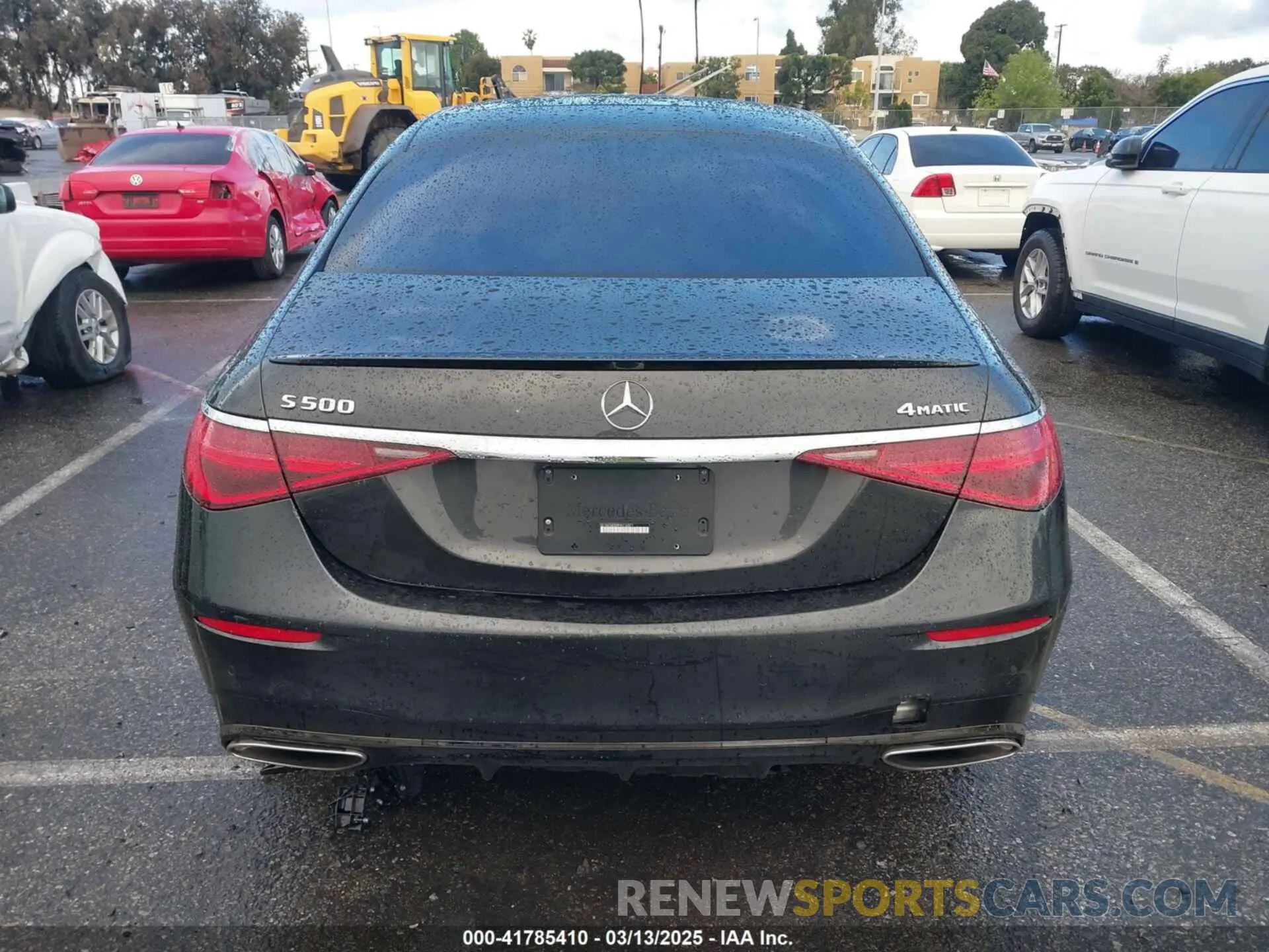 17 Photograph of a damaged car W1K6G6DB8PA216371 MERCEDES-BENZ S 500 2023
