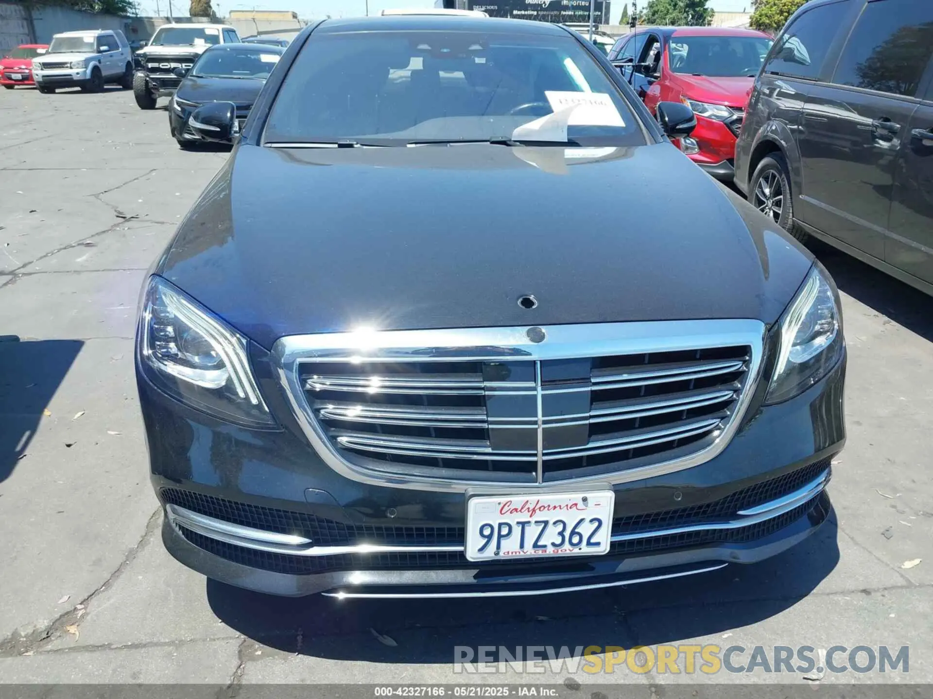 13 Photograph of a damaged car WDDUG8DB0KA456557 MERCEDES-BENZ S 560 2019