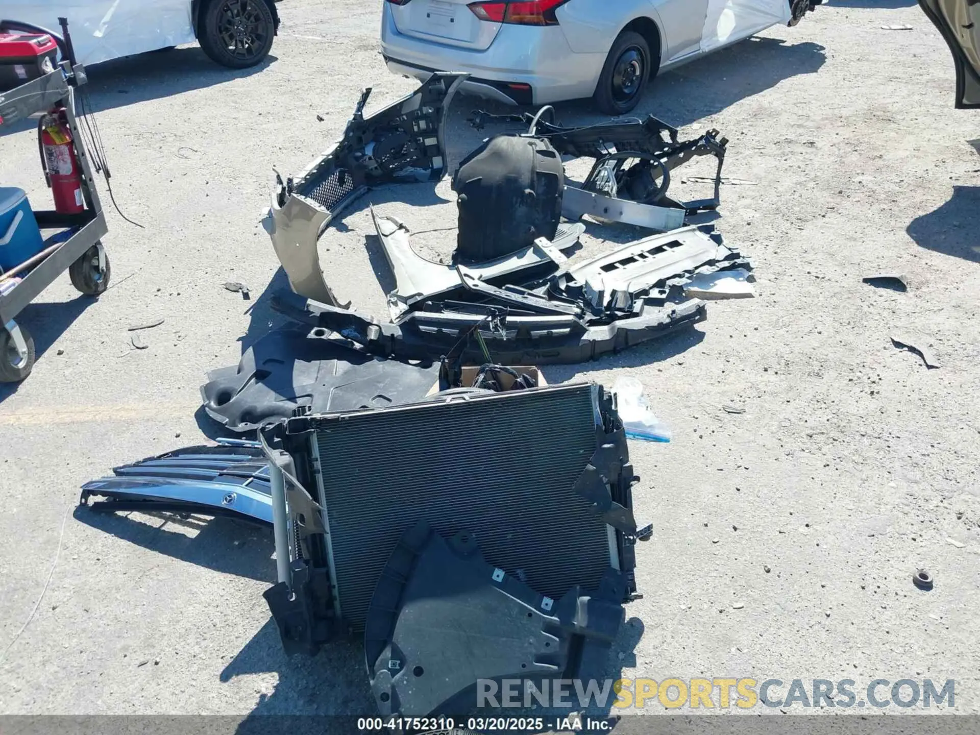 12 Photograph of a damaged car WDDUG8DB2KA483775 MERCEDES-BENZ S 560 2019