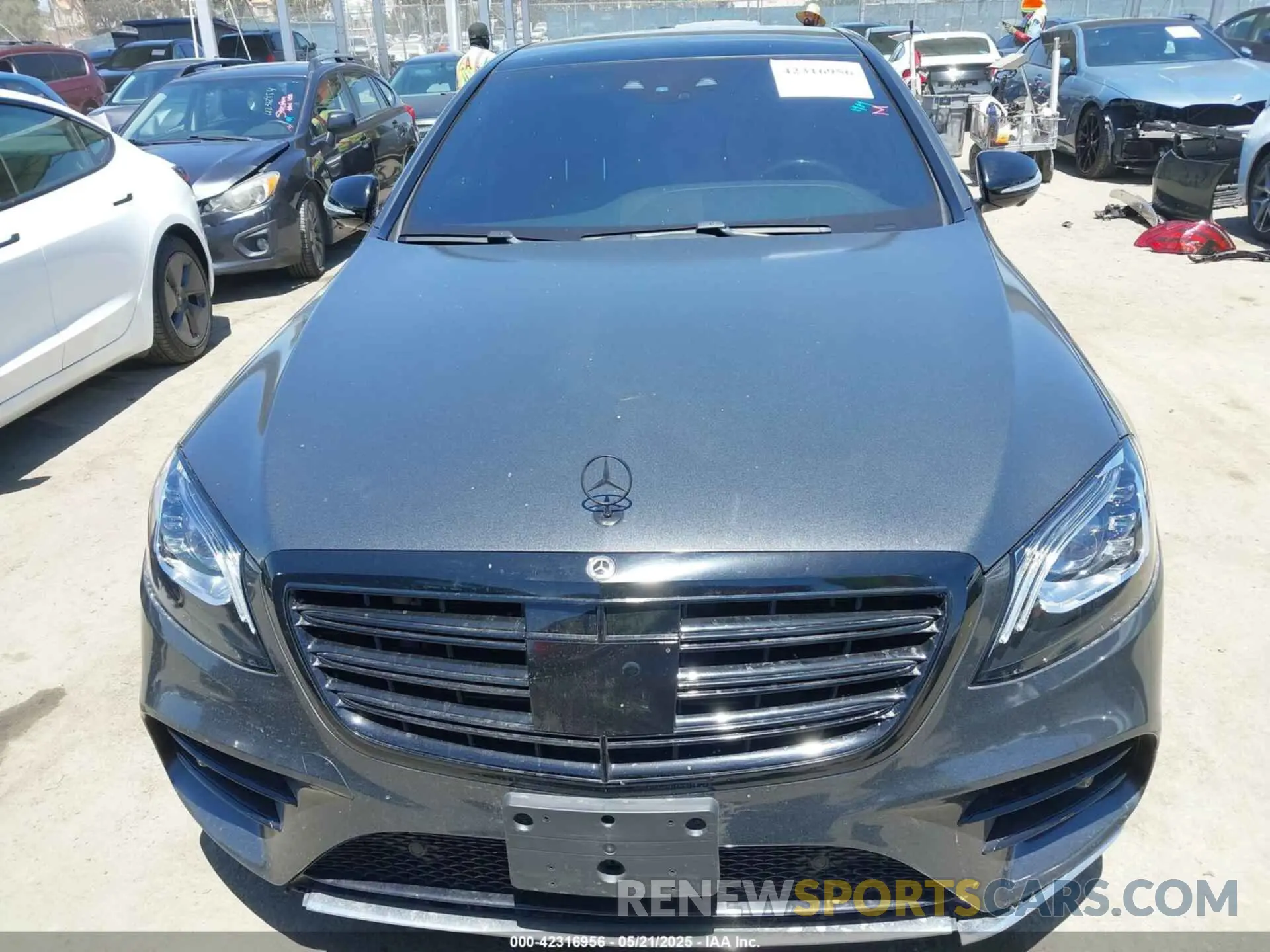 13 Photograph of a damaged car WDDUG8DB6KA480426 MERCEDES-BENZ S 560 2019