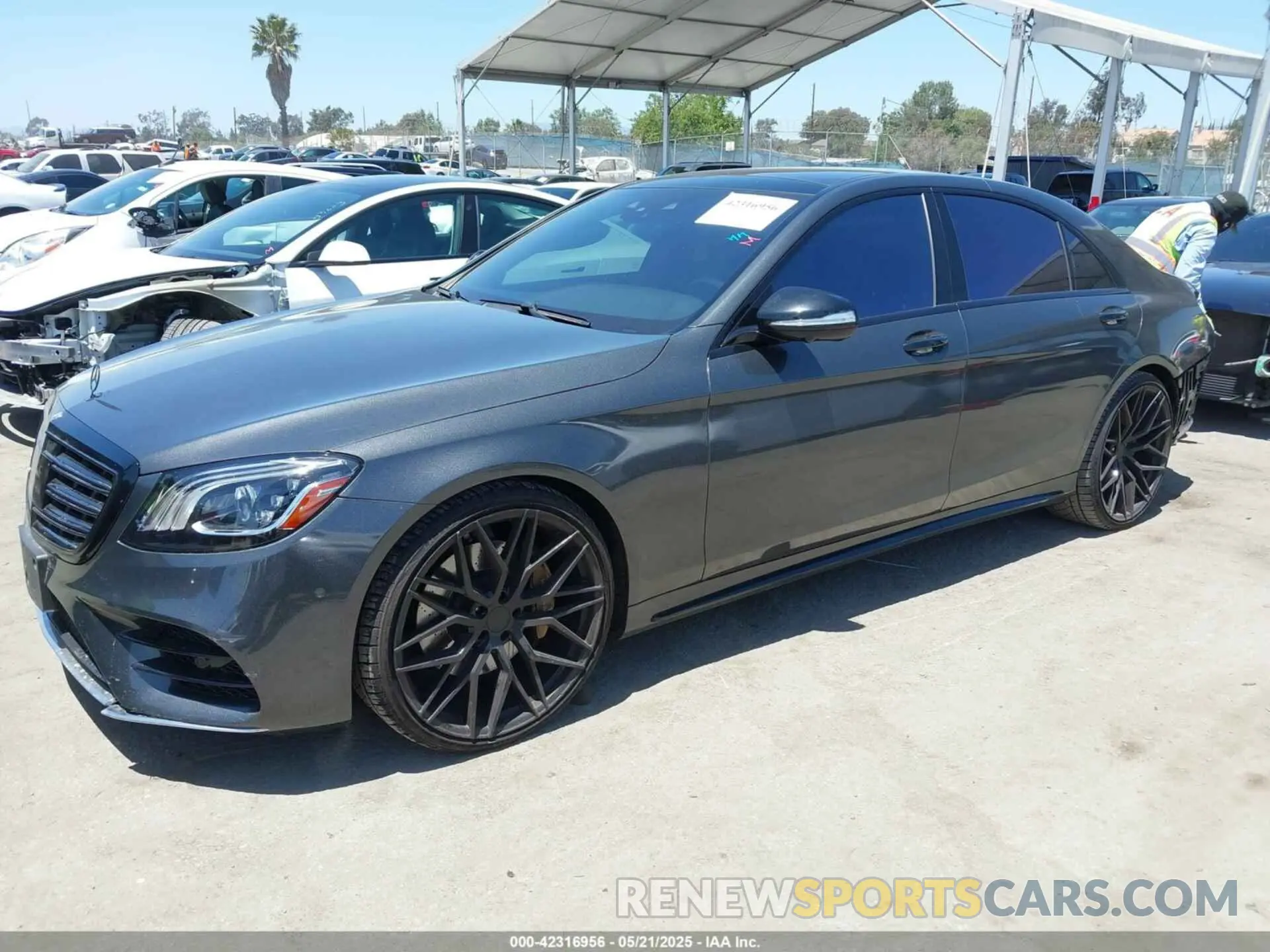2 Photograph of a damaged car WDDUG8DB6KA480426 MERCEDES-BENZ S 560 2019