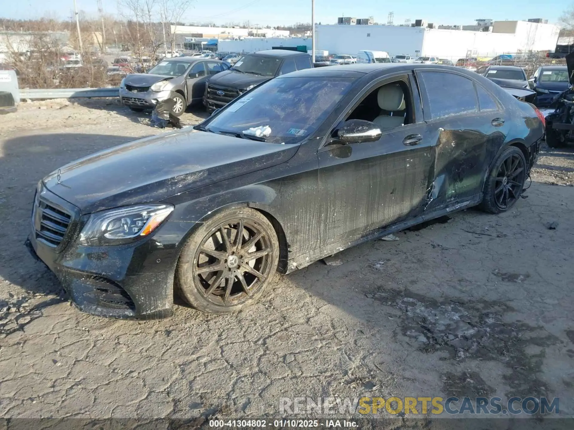2 Photograph of a damaged car WDDUG8DB6KA496769 MERCEDES-BENZ S 560 2019