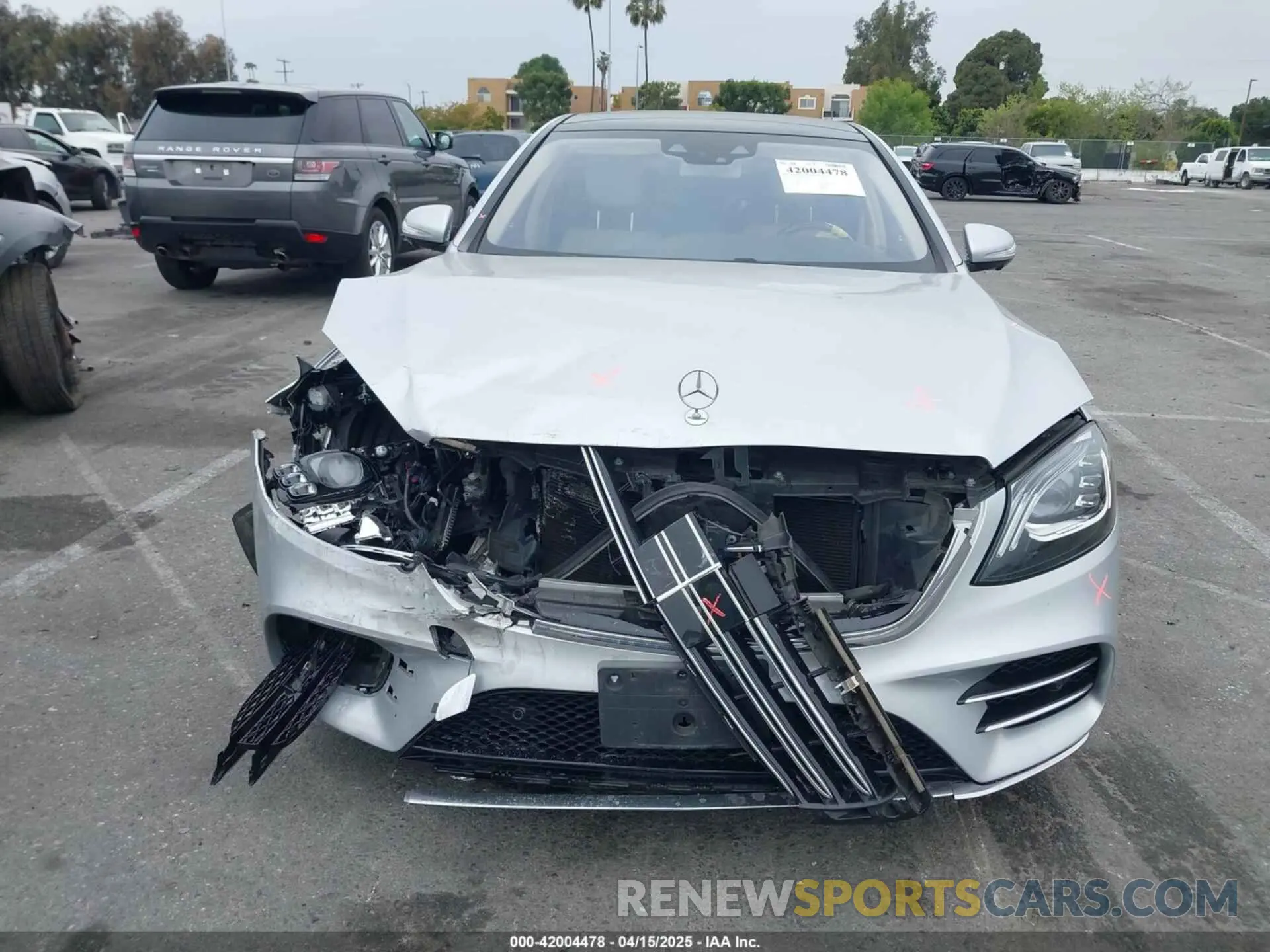 12 Photograph of a damaged car WDDUG8DB8KA438078 MERCEDES-BENZ S 560 2019