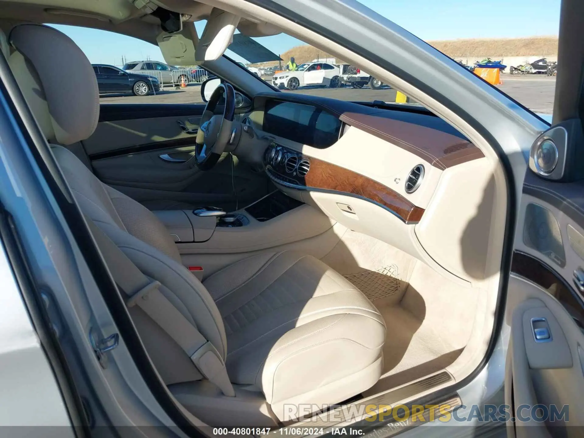 5 Photograph of a damaged car WDDUG8DB9KA453527 MERCEDES-BENZ S 560 2019