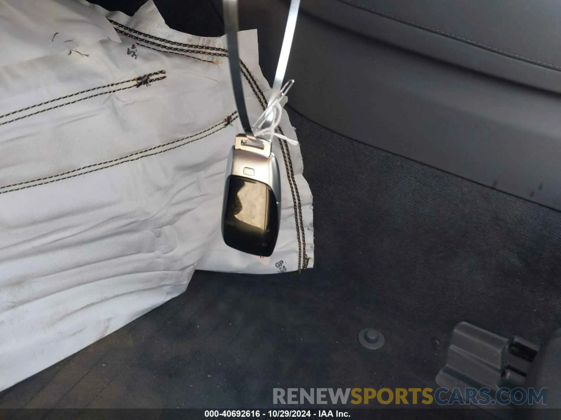 11 Photograph of a damaged car WDDUG8GB1KA444168 MERCEDES-BENZ S 560 2019