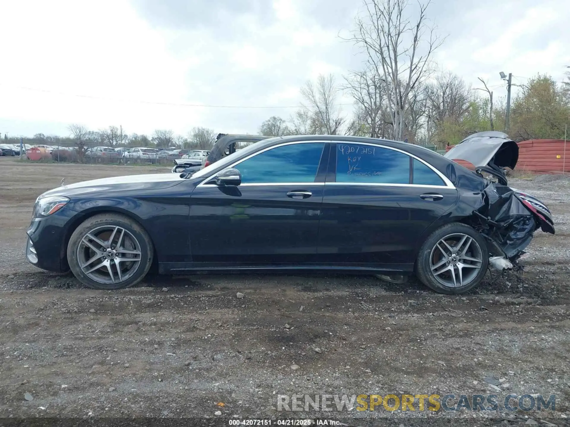 14 Photograph of a damaged car WDDUG8GB7KA473948 MERCEDES-BENZ S 560 2019