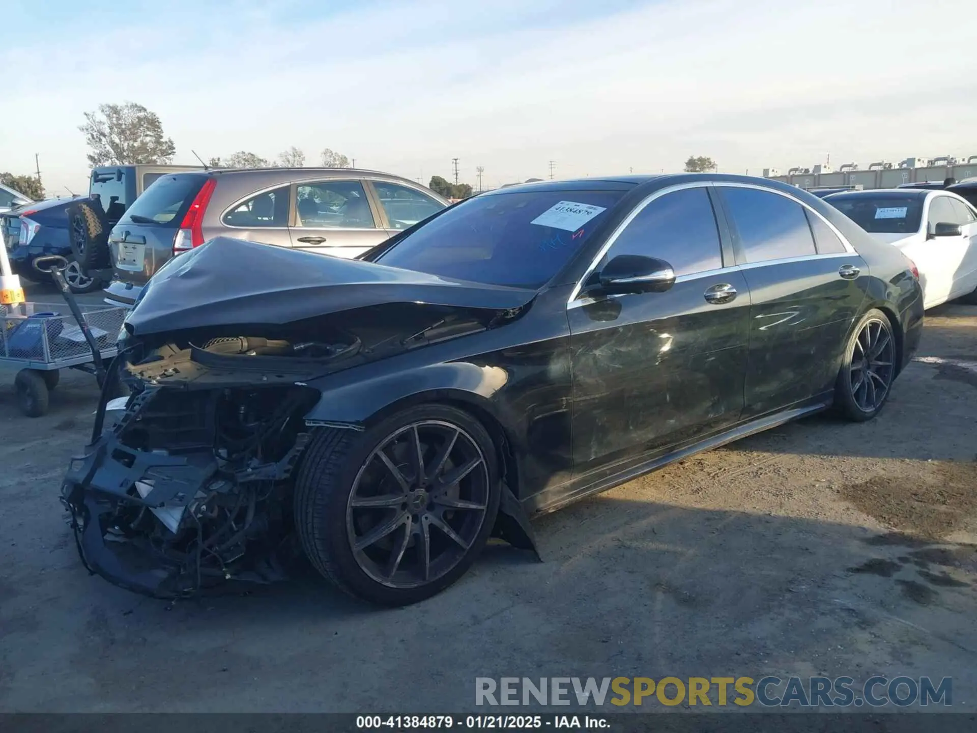 2 Photograph of a damaged car W1KUG8DBXLA558949 MERCEDES-BENZ S 560 2020