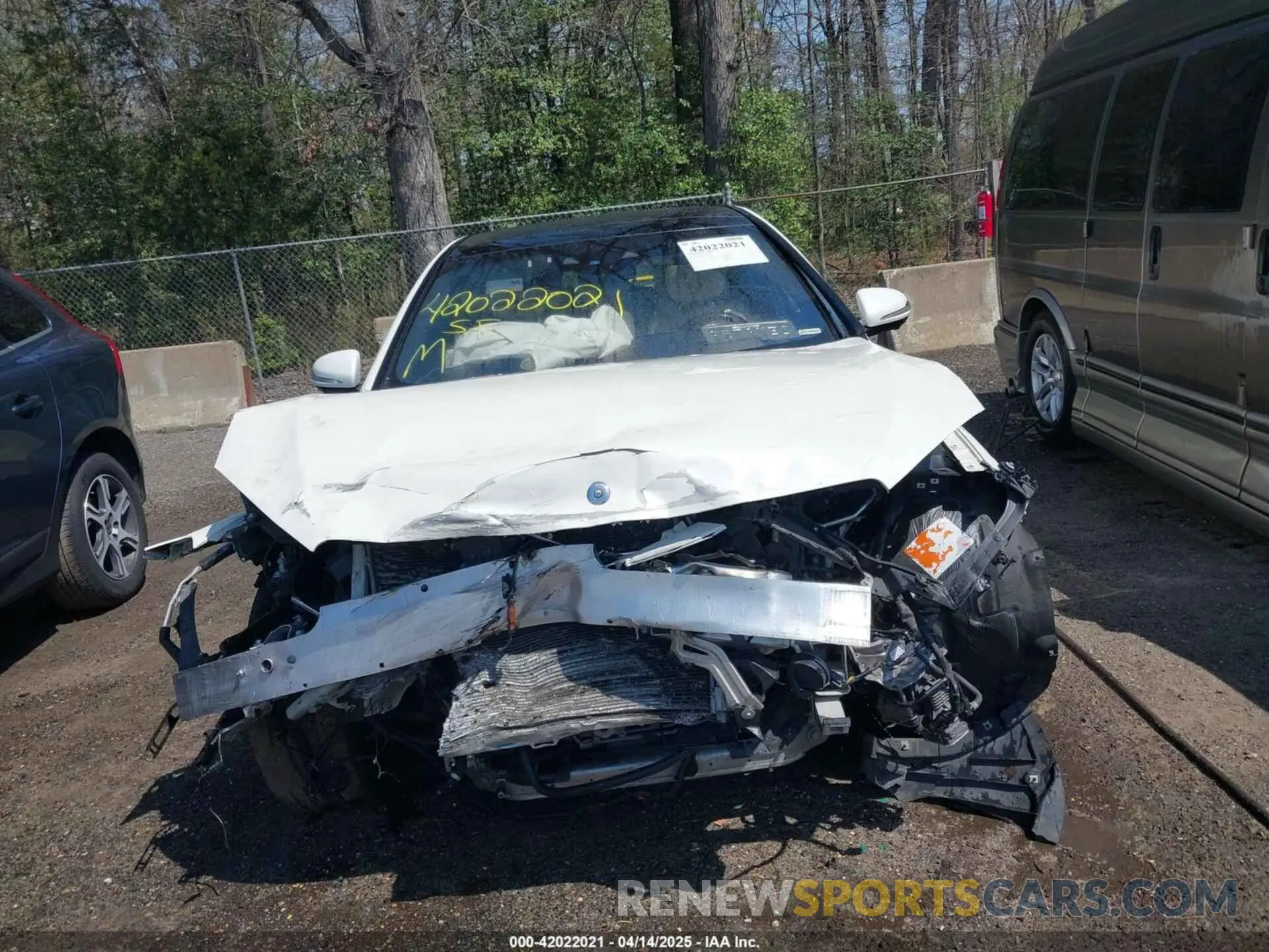 6 Photograph of a damaged car WDDUG8GB1LA517024 MERCEDES-BENZ S 560 2020