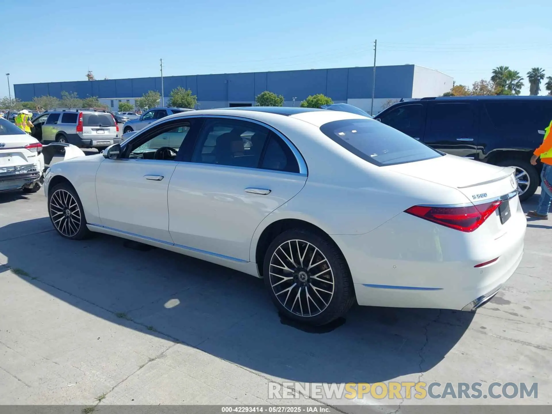3 Photograph of a damaged car W1K6G7GB5MA017002 MERCEDES-BENZ S 580 2021