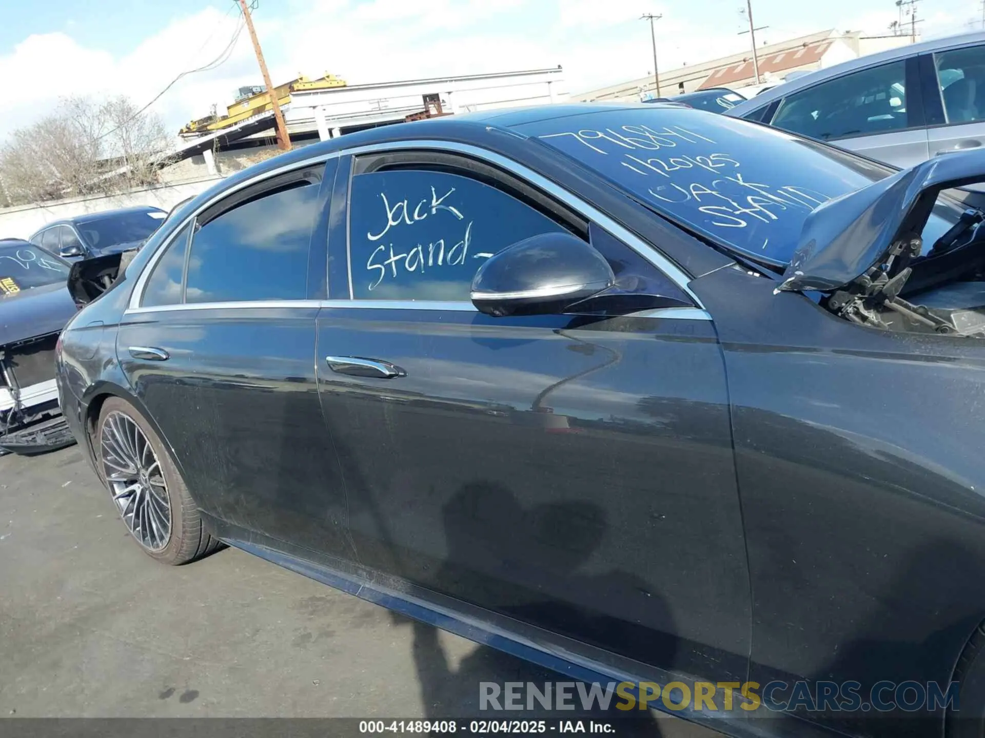 13 Photograph of a damaged car W1K6G7GB7MA057744 MERCEDES-BENZ S 580 2021