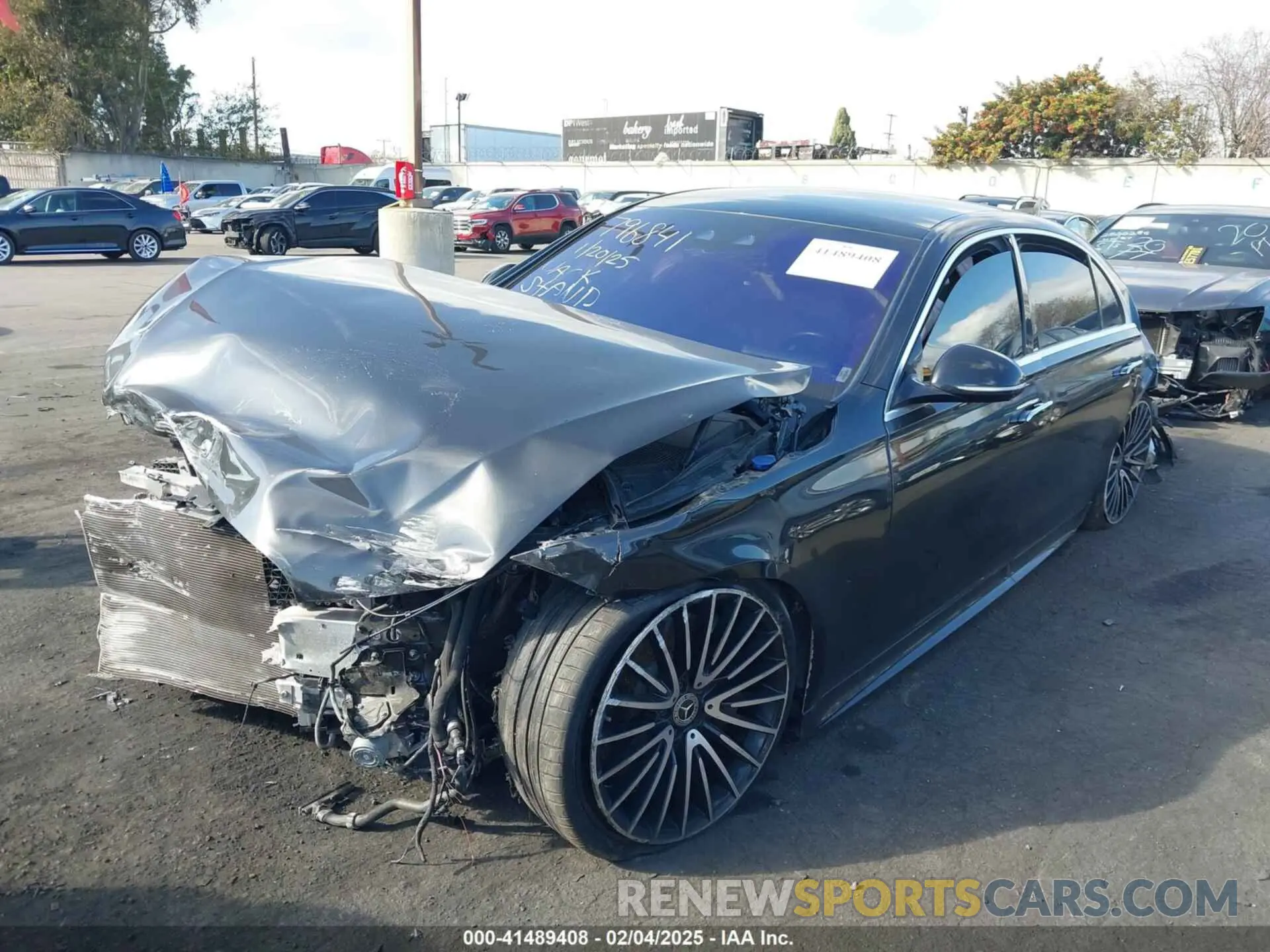 2 Photograph of a damaged car W1K6G7GB7MA057744 MERCEDES-BENZ S 580 2021