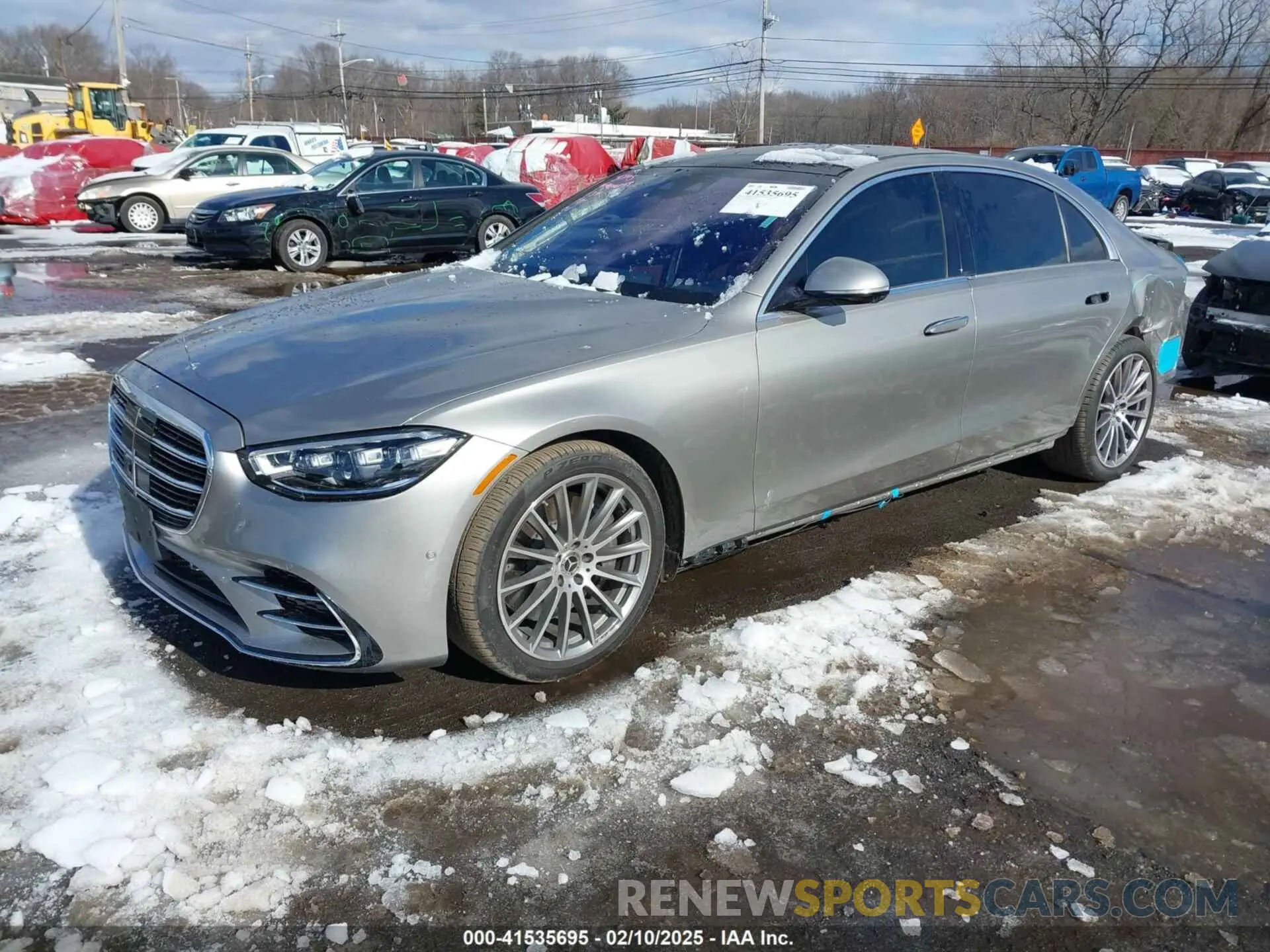 2 Photograph of a damaged car W1K6G7GB8MA021061 MERCEDES-BENZ S 580 2021