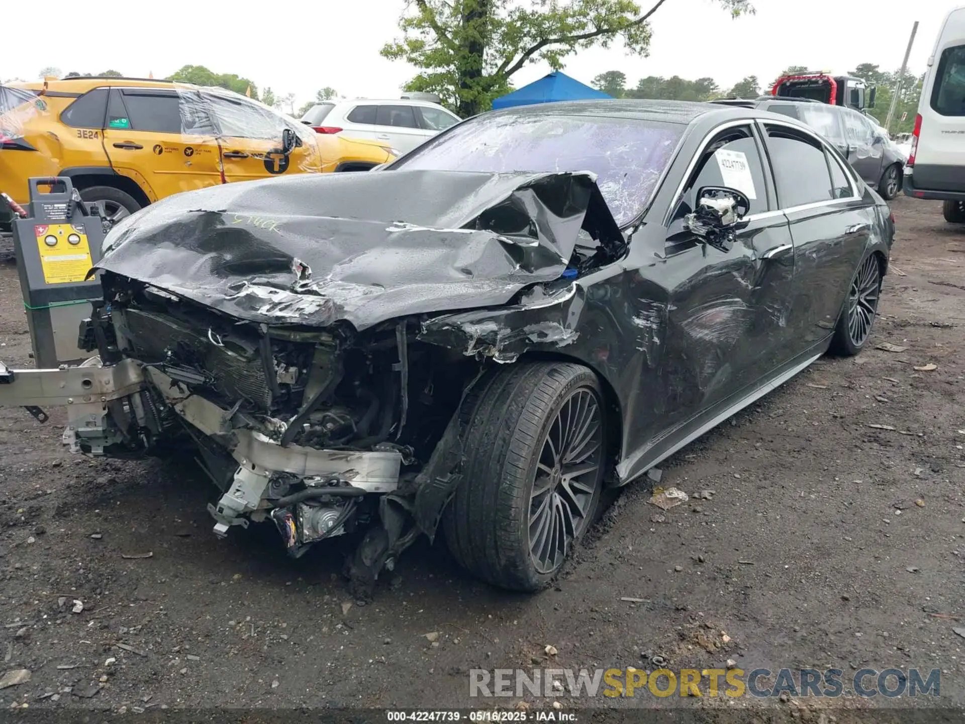 6 Photograph of a damaged car W1K6G7GB3NA065888 MERCEDES-BENZ S 580 2022