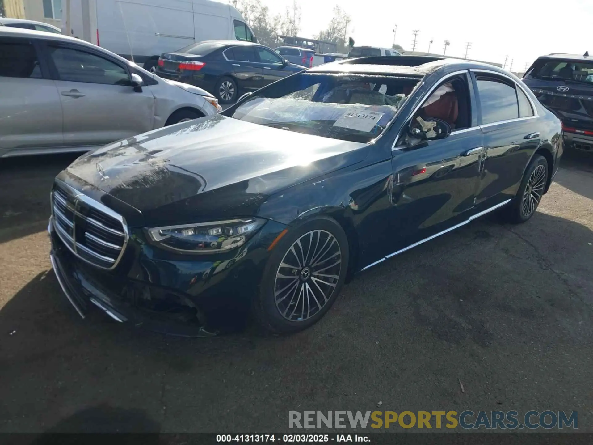 2 Photograph of a damaged car W1K6G7GB6NA151826 MERCEDES-BENZ S 580 2022