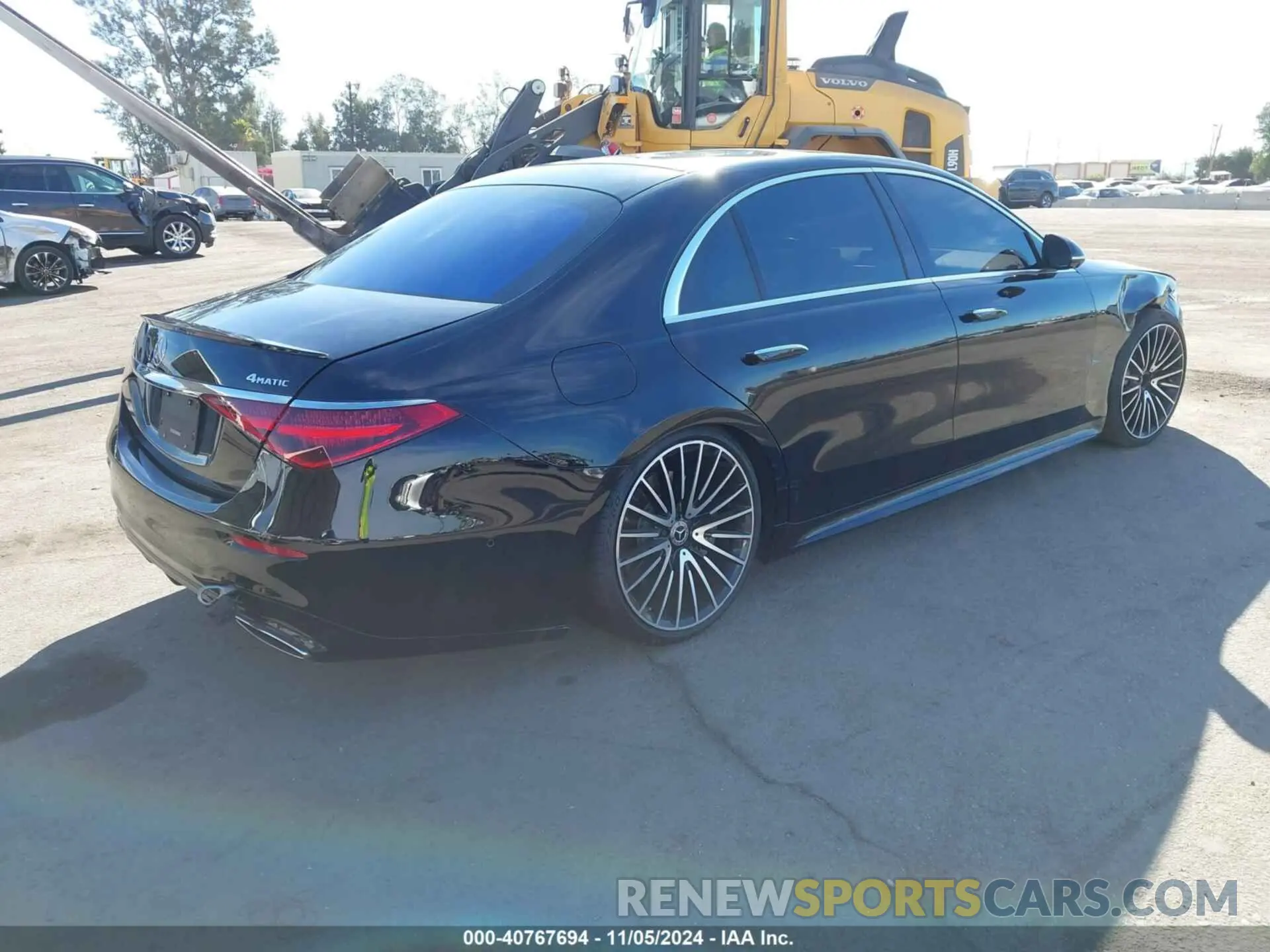4 Photograph of a damaged car W1K6G7GB9NA106024 MERCEDES-BENZ S 580 2022