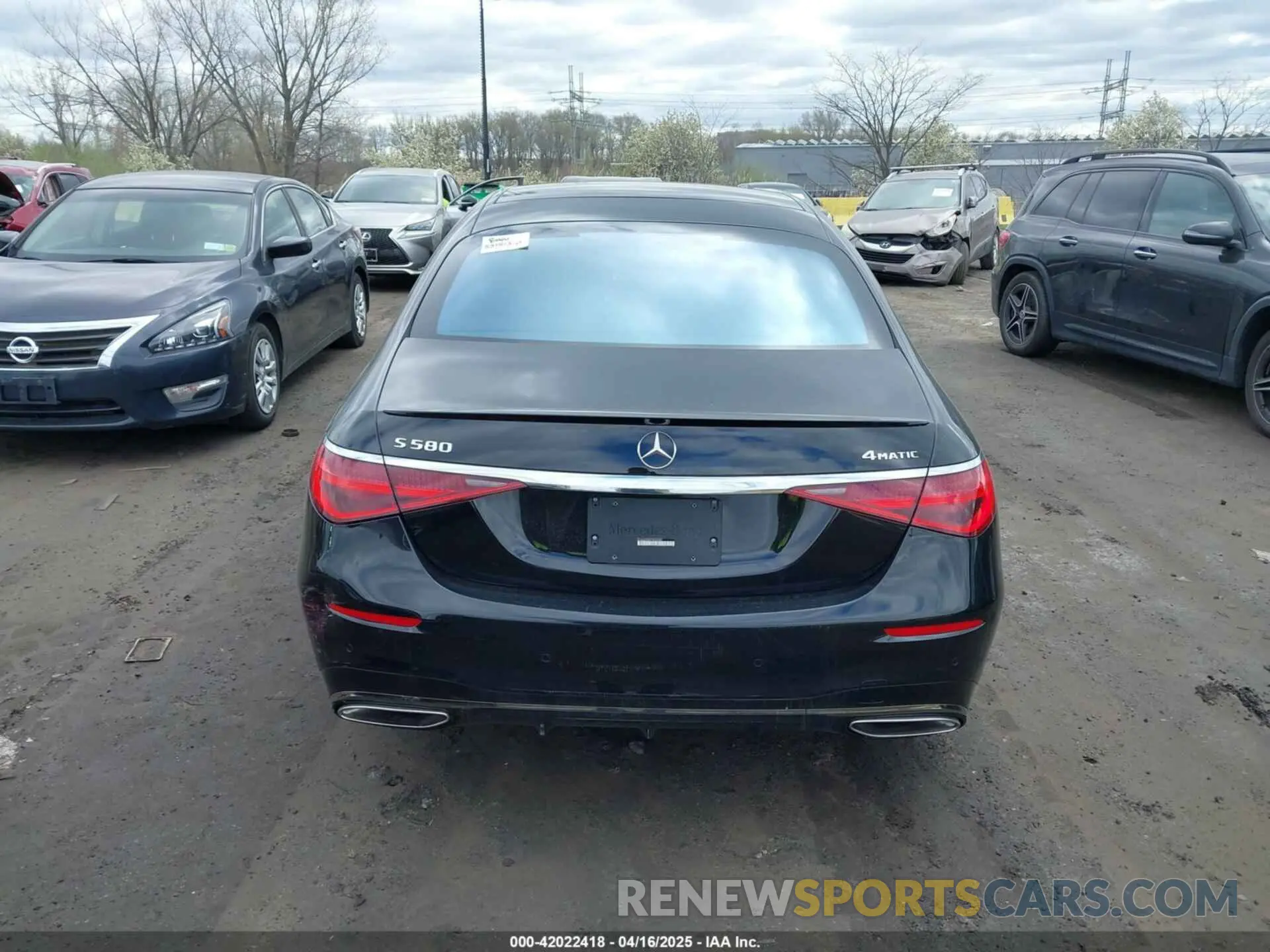 15 Photograph of a damaged car W1K6G7GB7PA204391 MERCEDES-BENZ S 580 2023
