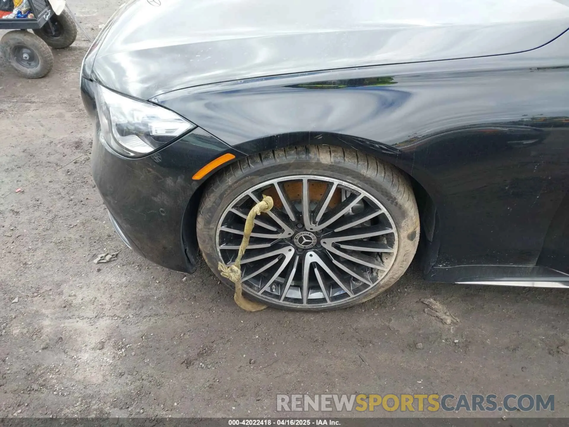 18 Photograph of a damaged car W1K6G7GB7PA204391 MERCEDES-BENZ S 580 2023