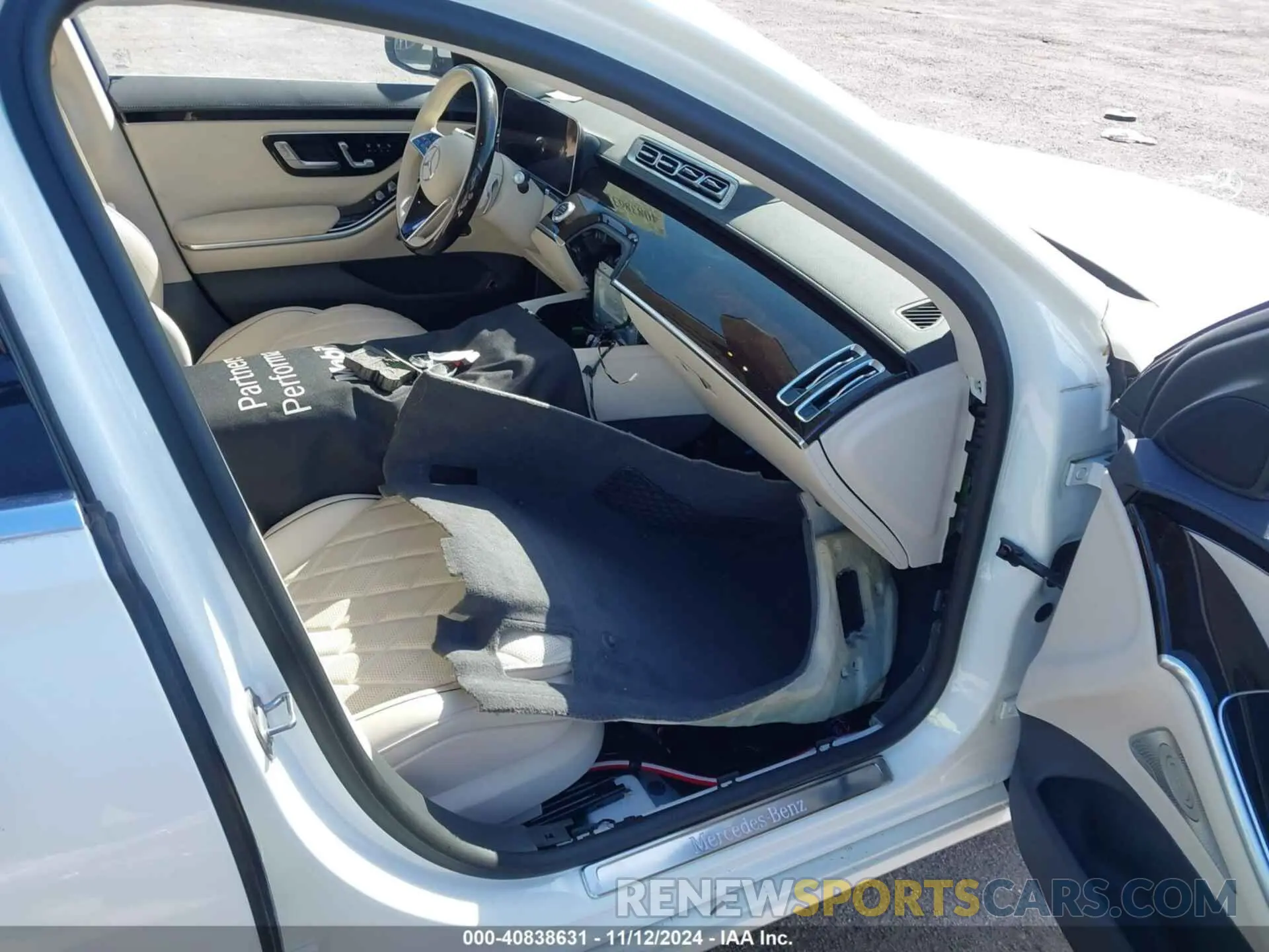 5 Photograph of a damaged car W1K6G7GB7PA223863 MERCEDES-BENZ S 580 2023