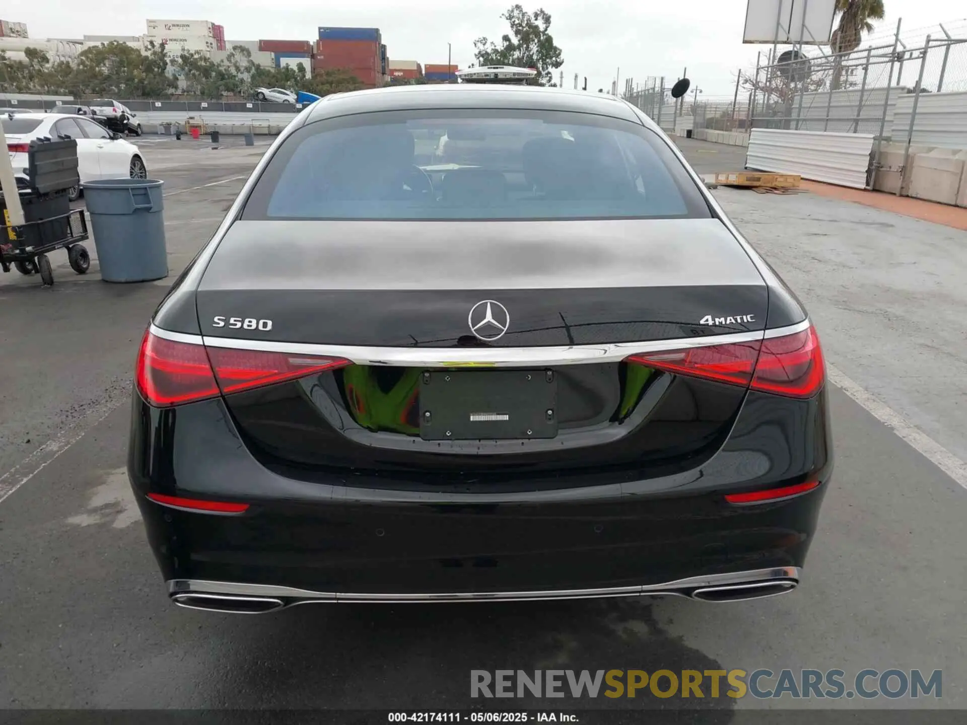 16 Photograph of a damaged car W1K6G7GB9RA259265 MERCEDES-BENZ S 580 2024