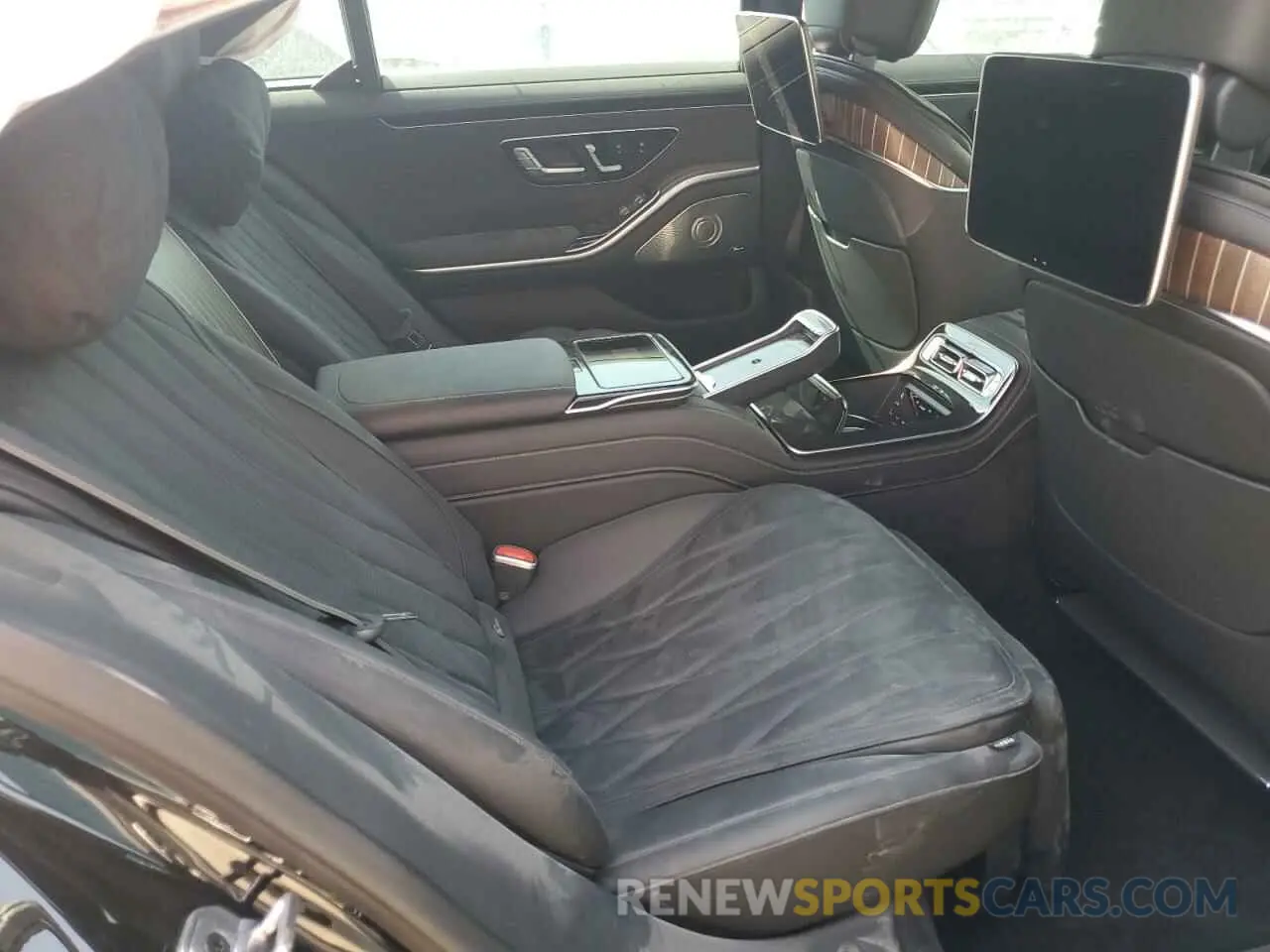 10 Photograph of a damaged car W1K6G8CB5RA302611 MERCEDES-BENZ S 63 E PER 2024