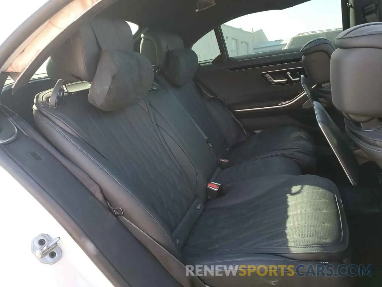 10 Photograph of a damaged car W1K6G8CBXRA294764 MERCEDES-BENZ S 63 E PER 2024