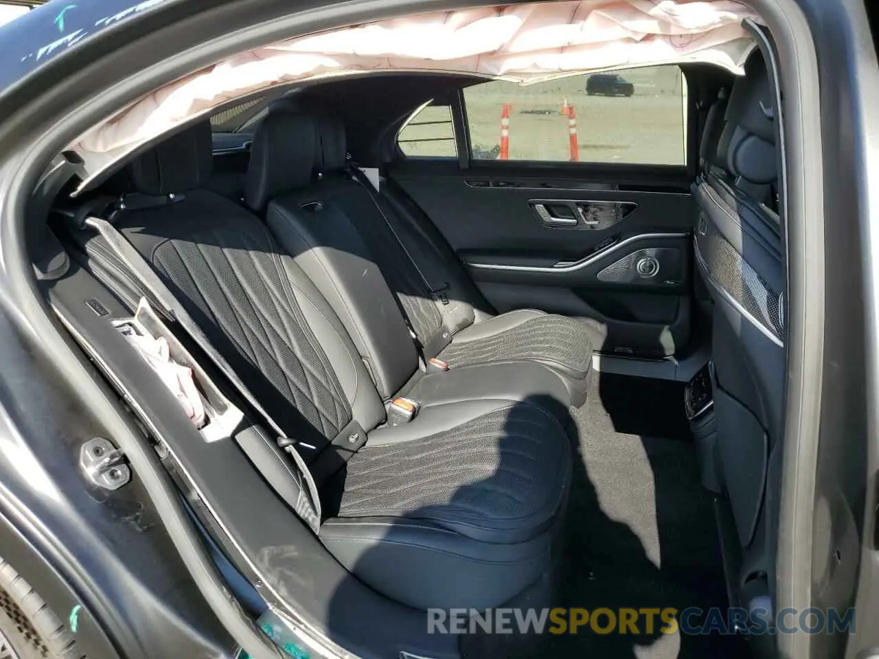 10 Photograph of a damaged car W1K6G8CB1SA317158 MERCEDES-BENZ S 63 E PER 2025