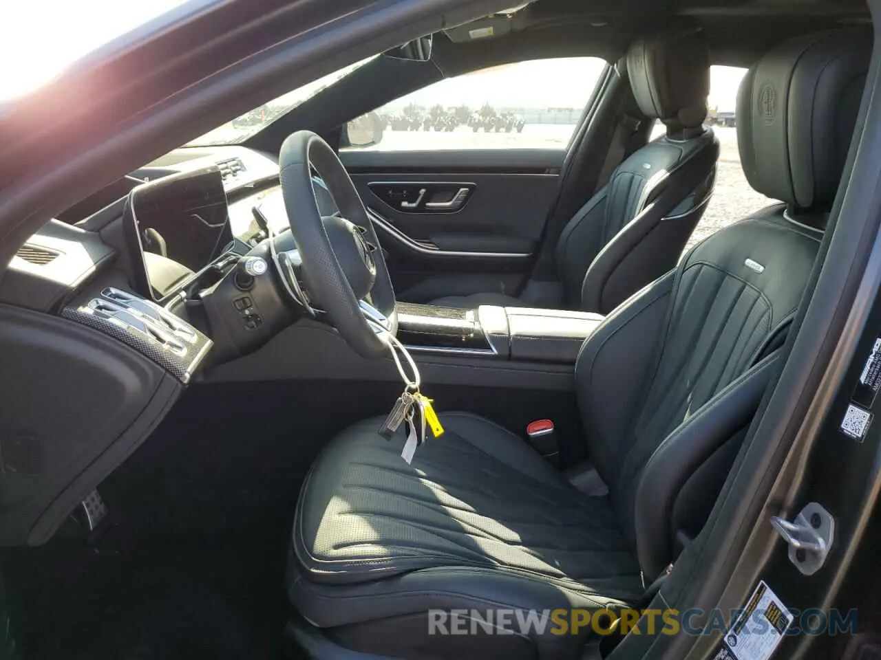 7 Photograph of a damaged car W1K6G8CB1SA317158 MERCEDES-BENZ S 63 E PER 2025