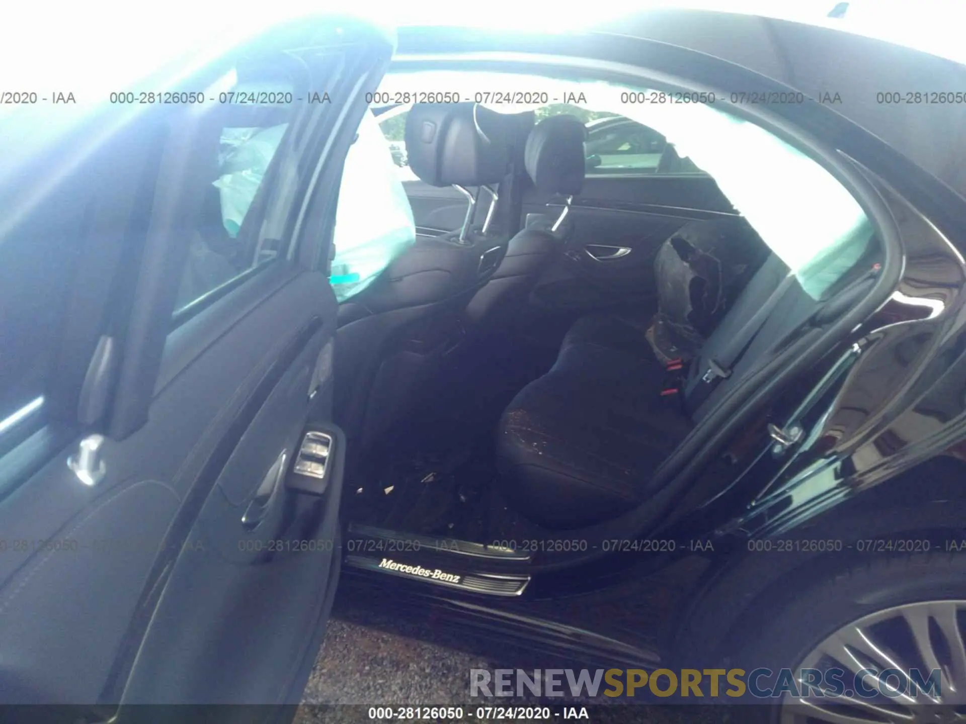 8 Photograph of a damaged car WDDUG6GB3KA453331 MERCEDES-BENZ S-CLASS 2019