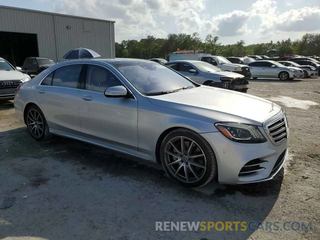4 Photograph of a damaged car WDDUG6GB8KA459254 MERCEDES-BENZ S-CLASS 2019
