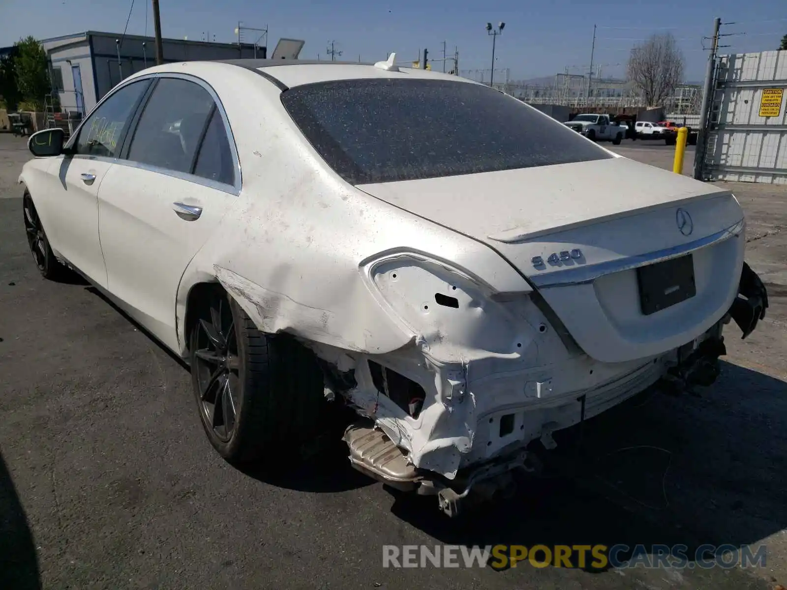 3 Photograph of a damaged car WDDUG6GB8KA491055 MERCEDES-BENZ S-CLASS 2019