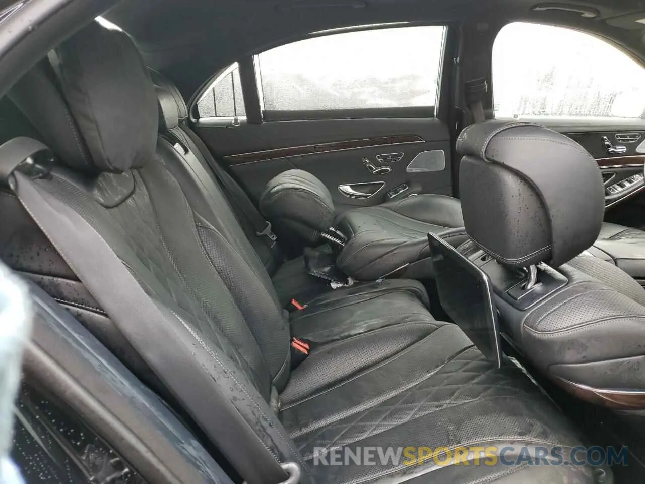 10 Photograph of a damaged car WDDUG8DB2KA454986 MERCEDES-BENZ S-CLASS 2019