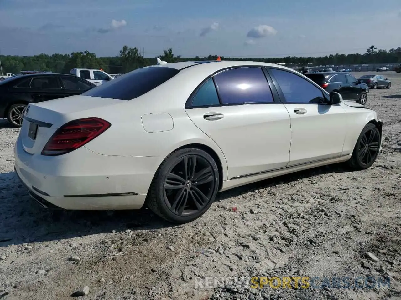 3 Photograph of a damaged car WDDUG8DB3KA438103 MERCEDES-BENZ S-CLASS 2019