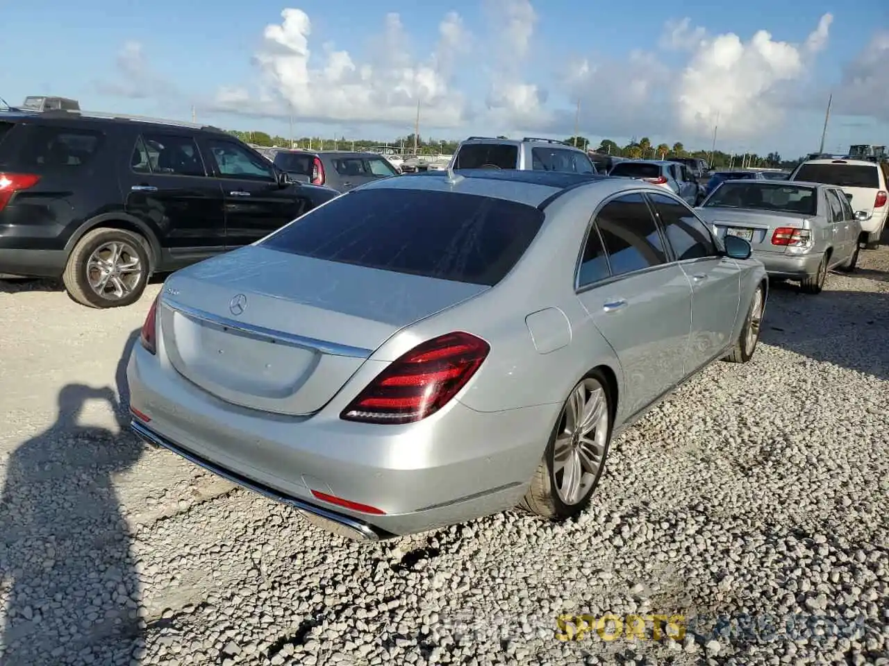 4 Photograph of a damaged car WDDUG8DB6KA438323 MERCEDES-BENZ S-CLASS 2019