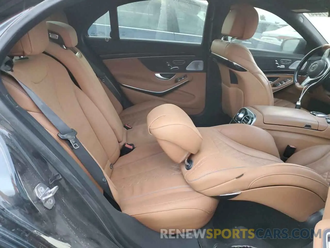 10 Photograph of a damaged car WDDUG8DB6KA451332 MERCEDES-BENZ S-CLASS 2019