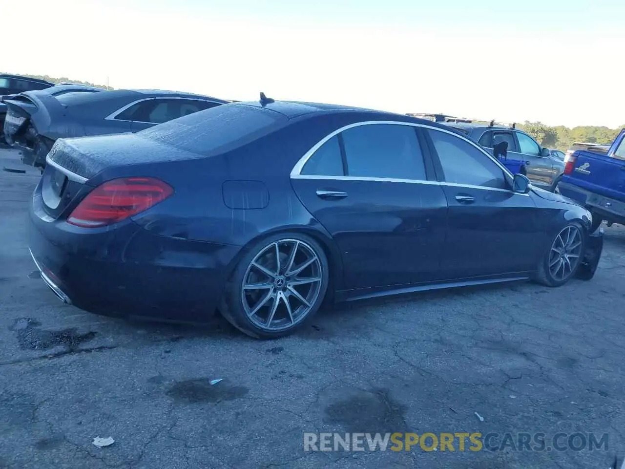 3 Photograph of a damaged car WDDUG8DB6KA474822 MERCEDES-BENZ S-CLASS 2019