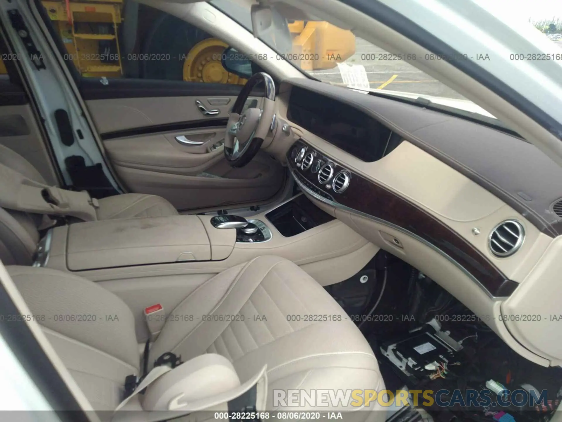 5 Photograph of a damaged car WDDUG8DB7KA453879 MERCEDES-BENZ S-CLASS 2019