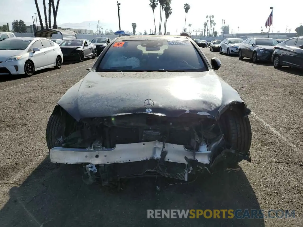 5 Photograph of a damaged car WDDUG8DB9KA428921 MERCEDES-BENZ S-CLASS 2019