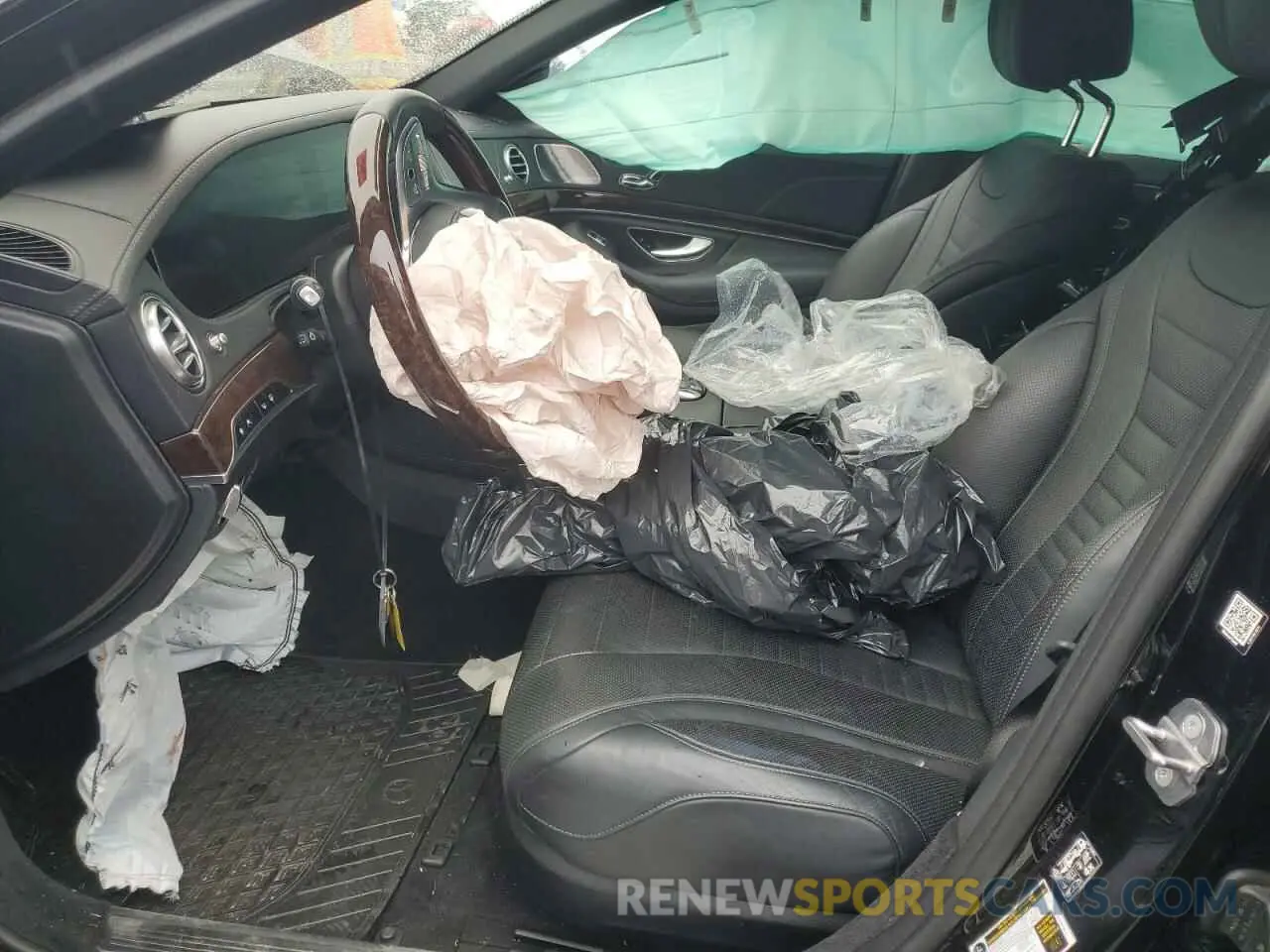 7 Photograph of a damaged car WDDUG8GB0KA469255 MERCEDES-BENZ S-CLASS 2019