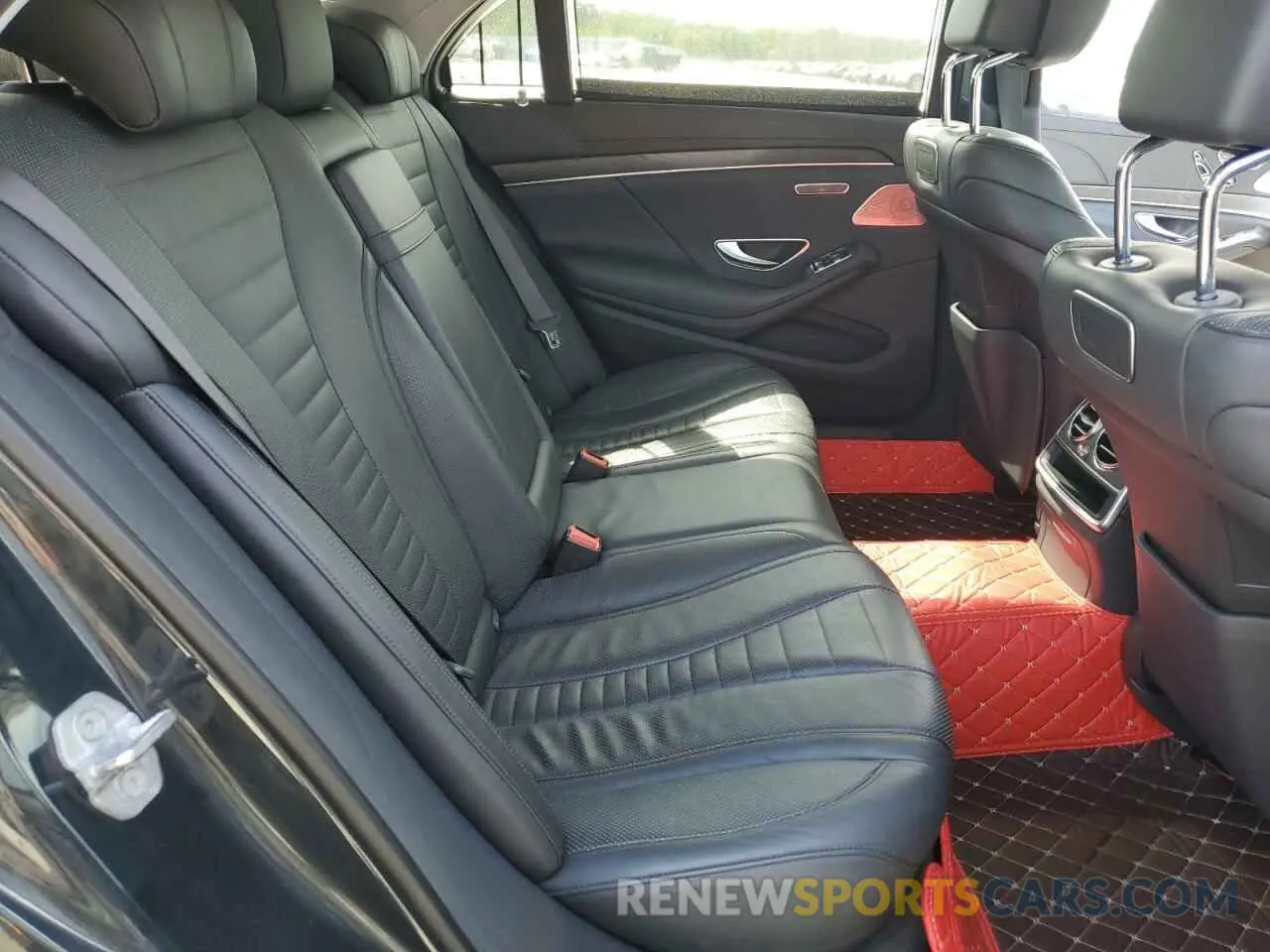 10 Photograph of a damaged car WDDUG8GB1KA473380 MERCEDES-BENZ S-CLASS 2019