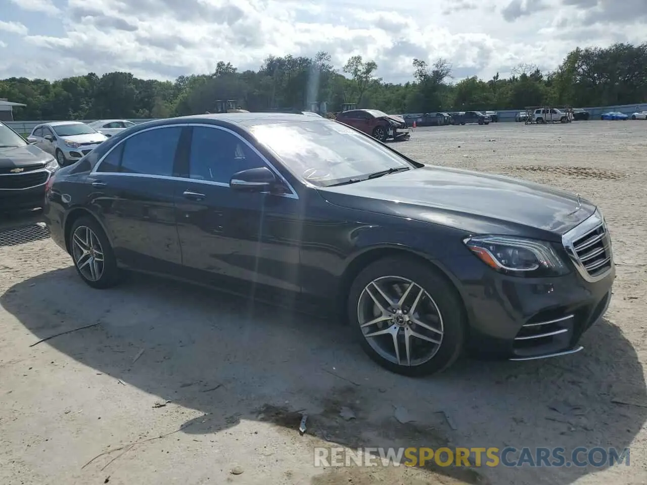 4 Photograph of a damaged car WDDUG8GB1KA473380 MERCEDES-BENZ S-CLASS 2019