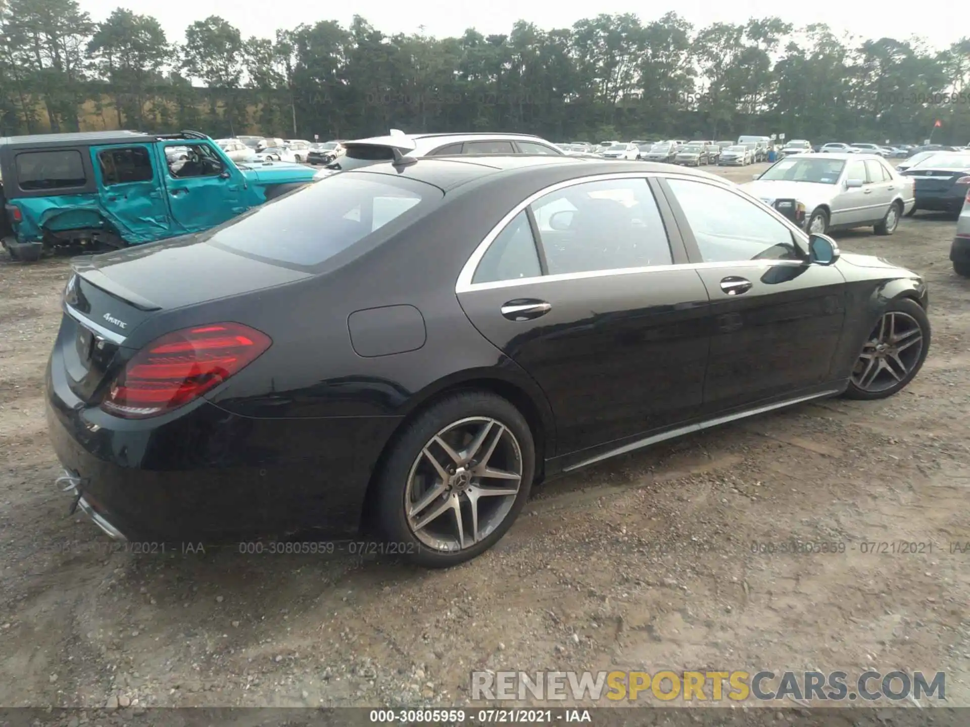 4 Photograph of a damaged car WDDUG8GBXKA483163 MERCEDES-BENZ S-CLASS 2019