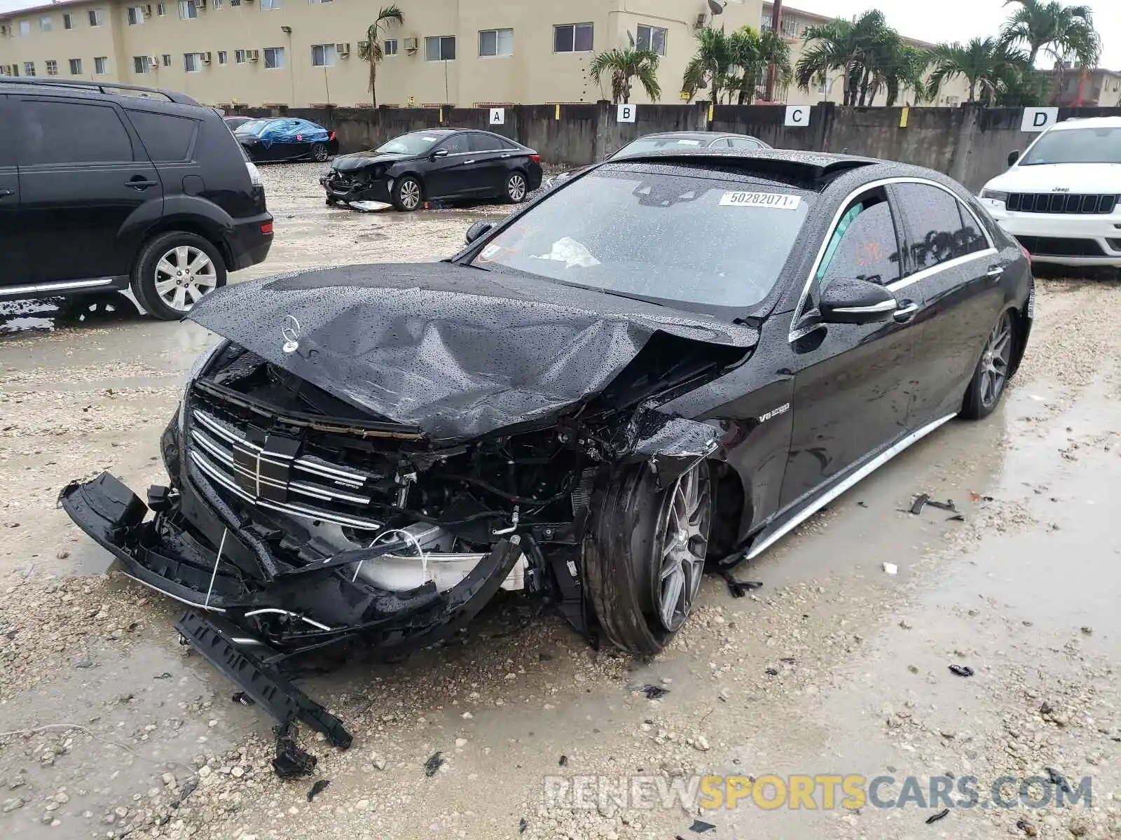 2 Photograph of a damaged car WDDUG8JB2KA444785 MERCEDES-BENZ S-CLASS 2019