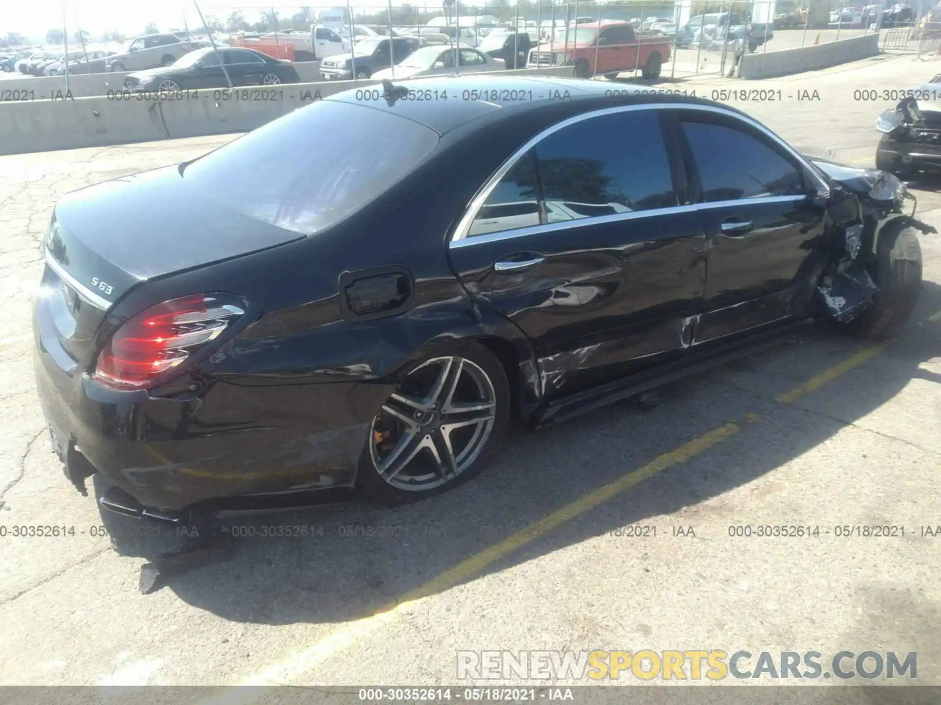 4 Photograph of a damaged car WDDUG8JB6KA436284 MERCEDES-BENZ S-CLASS 2019