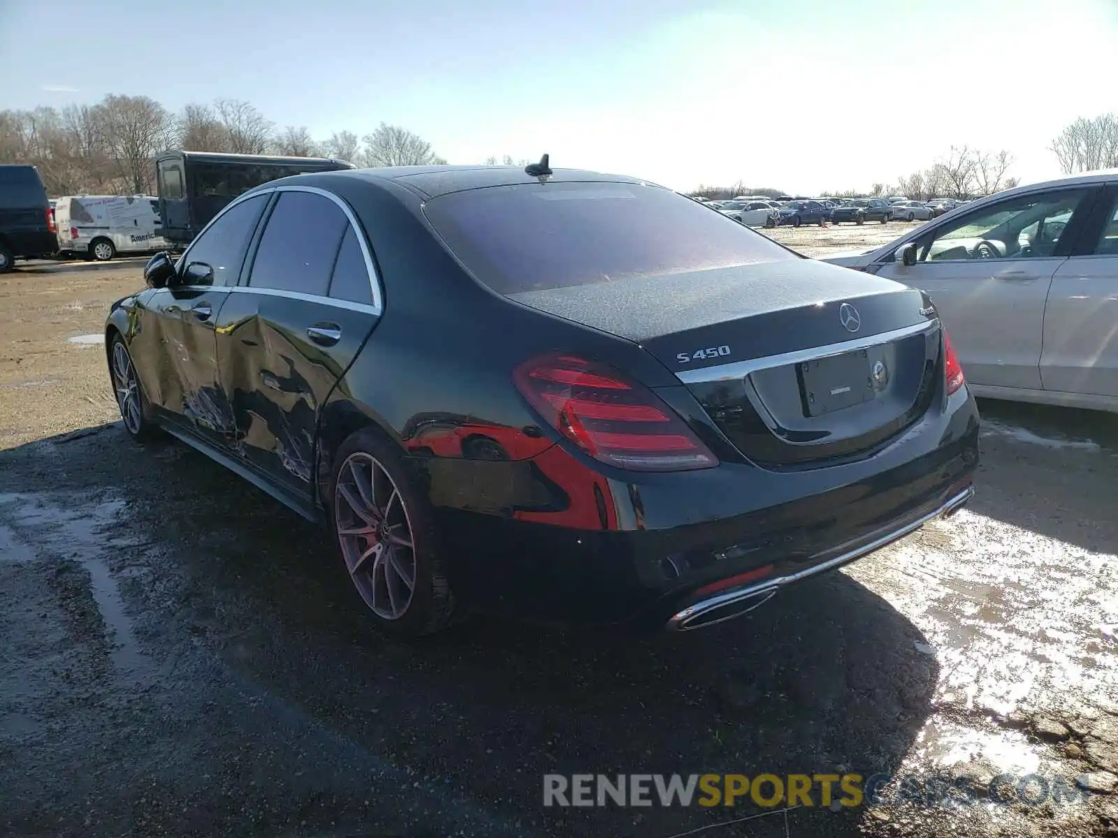 3 Photograph of a damaged car W1KUG6EB6LA559700 MERCEDES-BENZ S CLASS 2020