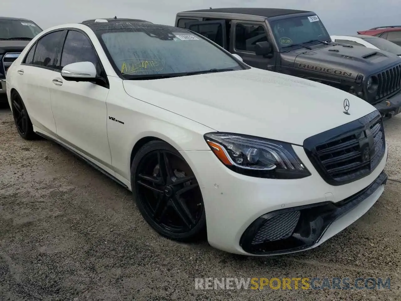 4 Photograph of a damaged car W1KUG7KB5LA530117 MERCEDES-BENZ S-CLASS 2020