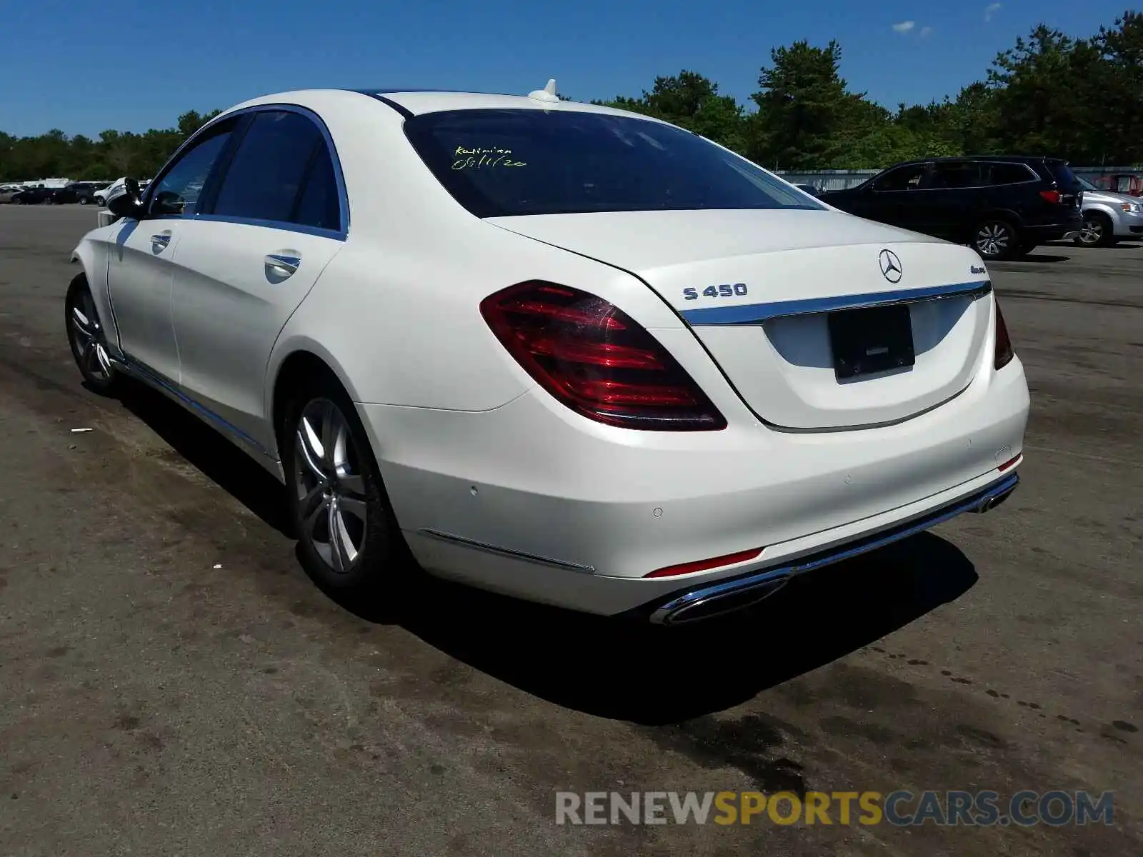 3 Photograph of a damaged car WDDUG6EB3LA510440 MERCEDES-BENZ S CLASS 2020