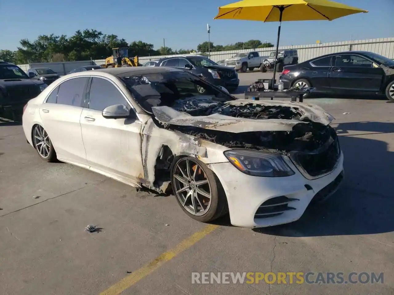 1 Photograph of a damaged car WDDUG6GB5LA508220 MERCEDES-BENZ S-CLASS 2020