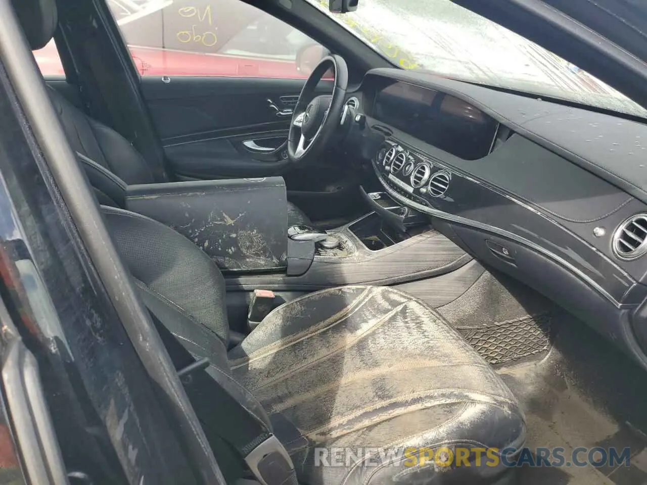 5 Photograph of a damaged car WDDUG6GB6LA522725 MERCEDES-BENZ S-CLASS 2020