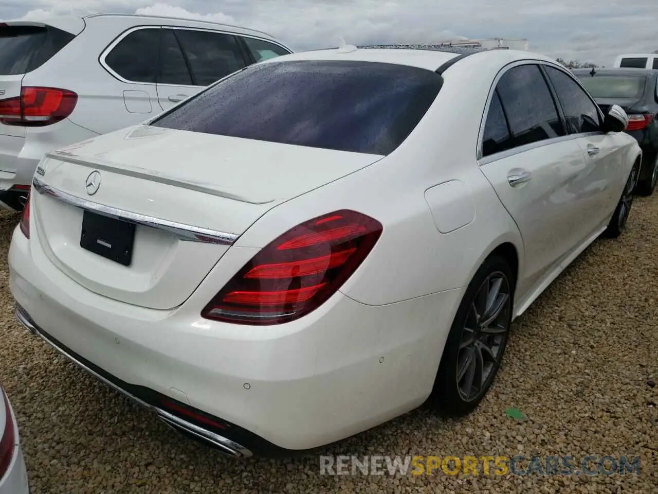 4 Photograph of a damaged car WDDUG8DB0LA518217 MERCEDES-BENZ S-CLASS 2020